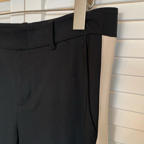 VINCE Pants Black with off white stripe - Picture 1 of 7